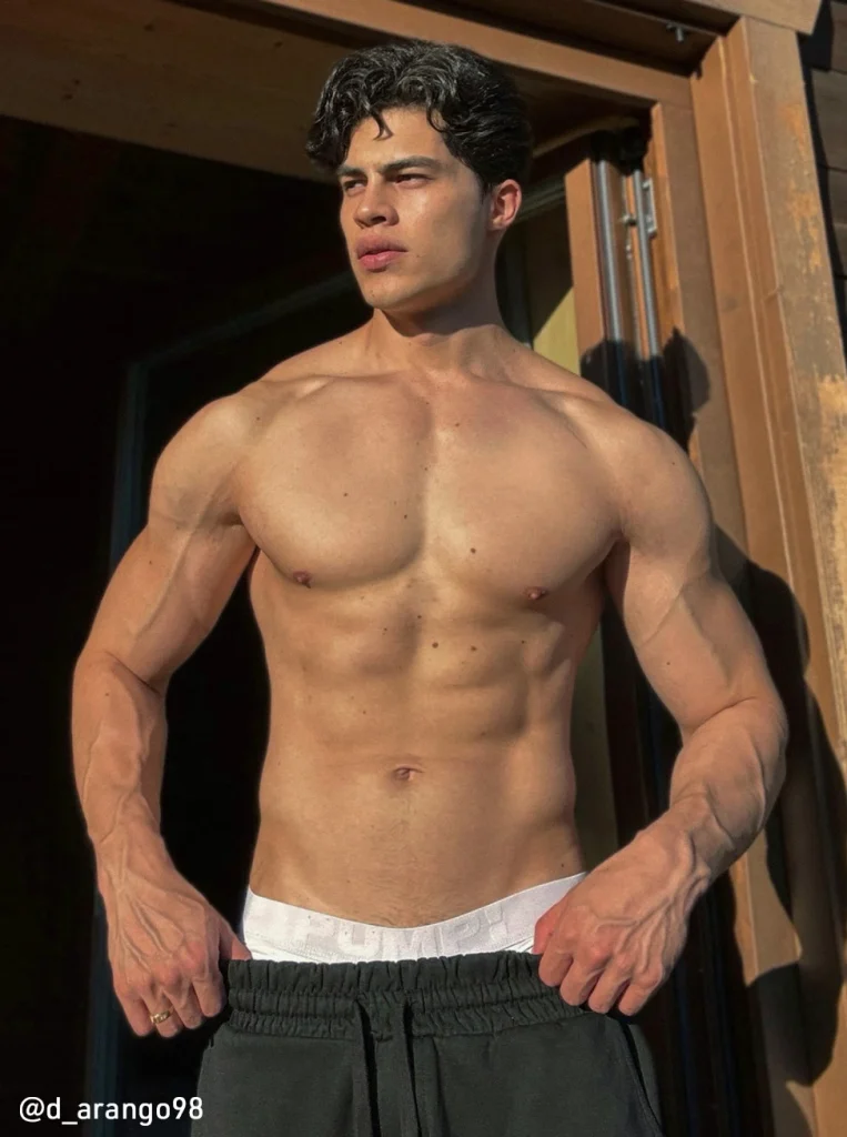 Whisper White Boxer